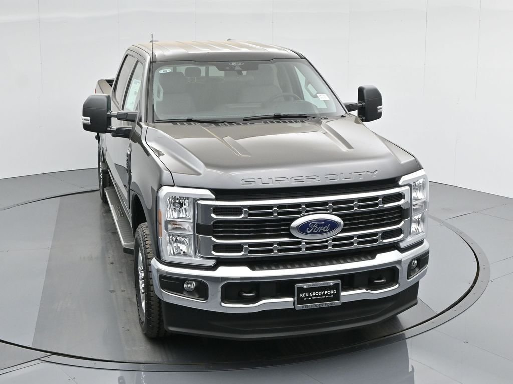Certified Used 2024 Black Ford XLT image 39