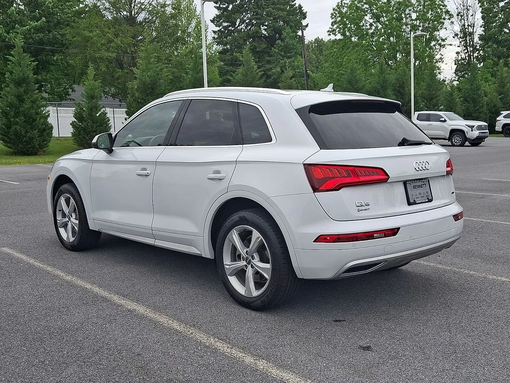 Used 2020 White Audi 45 Premium image 6