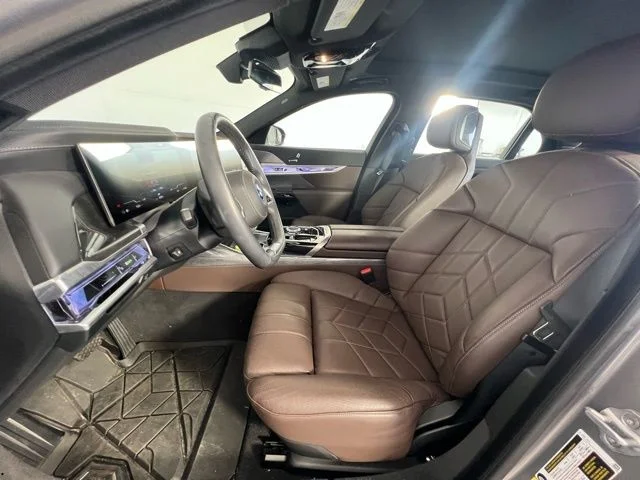 New 2024 Oxide Grey metallic BMW eDrive50 image 11