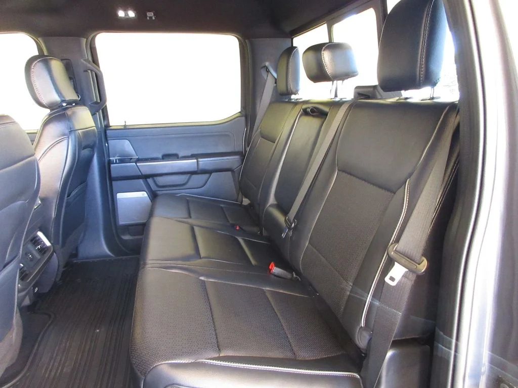 New 2026 Carbonized Gray Metallic Ford Lariat image 27