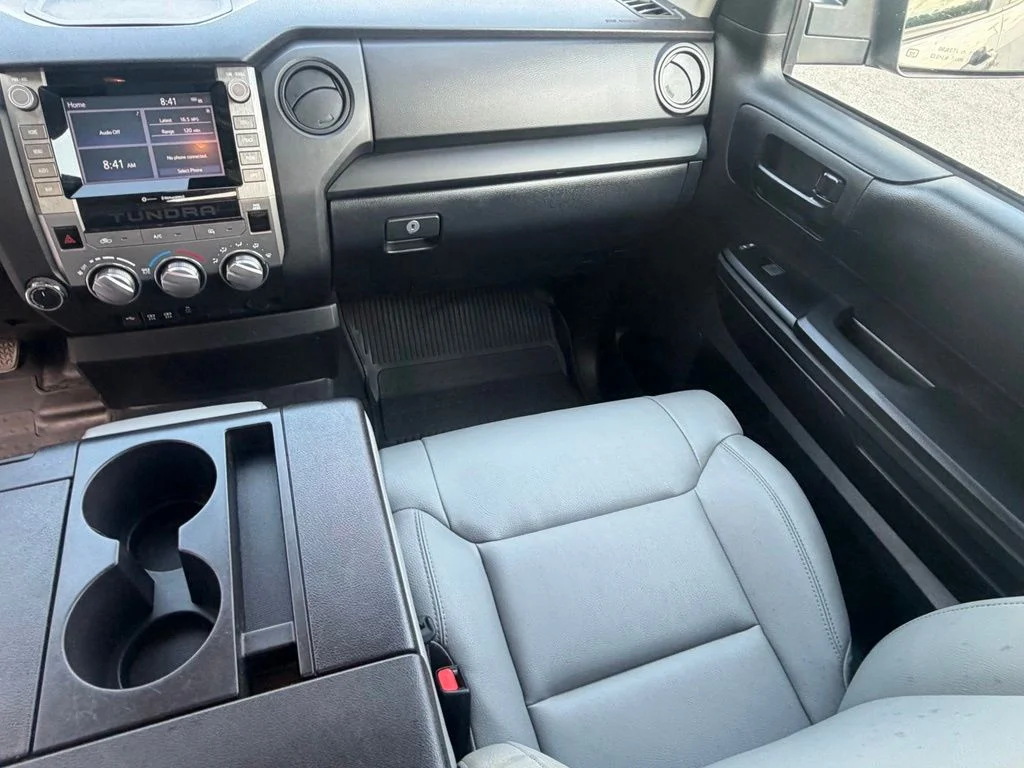 Used 2020 Silver Toyota SR image 12