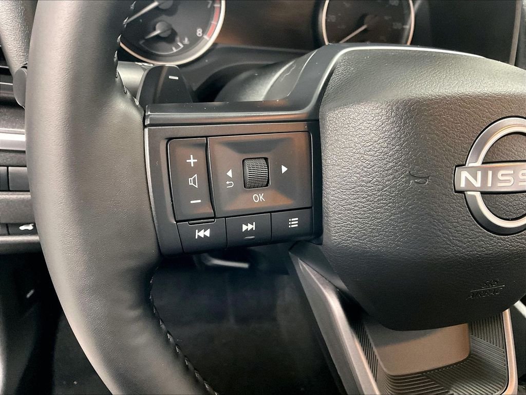 Used 2025 Blue Nissan SV image 23