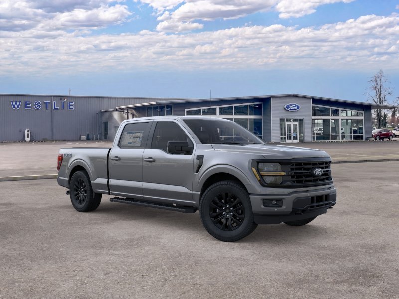 New 2026 Carbonized Gray Metallic Ford XLT image 35