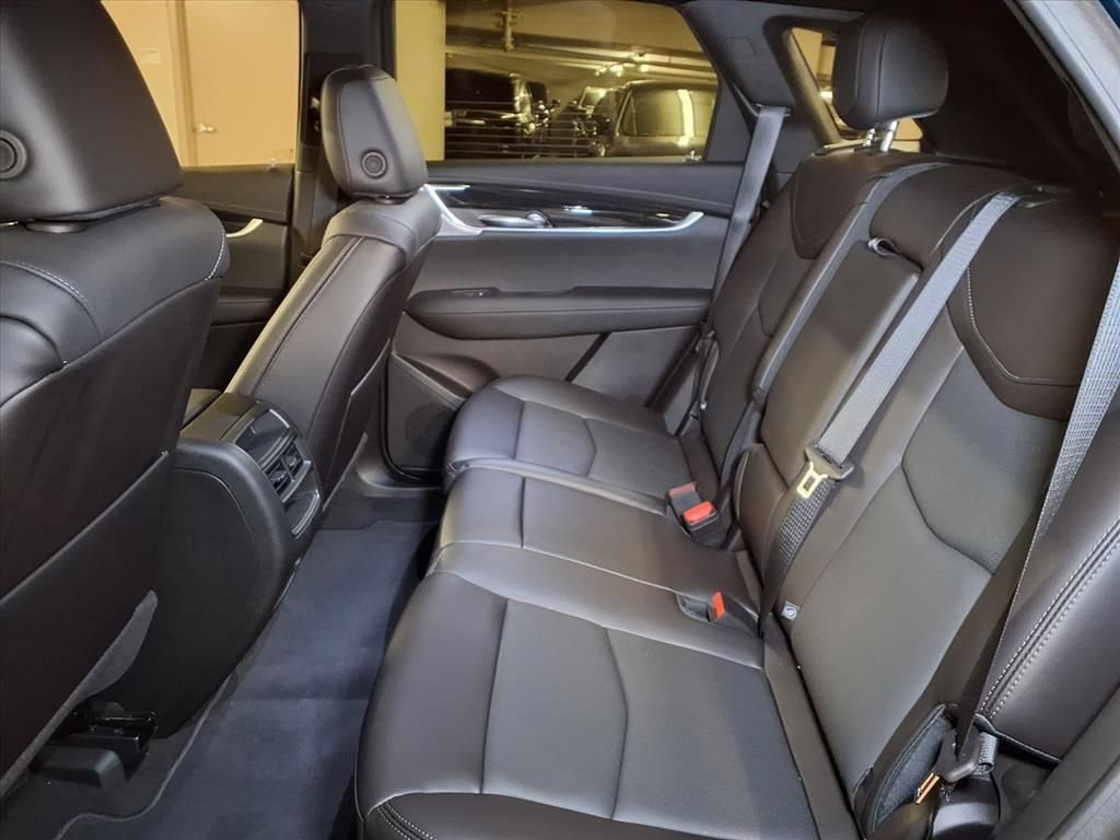 Used 2025 Emerald Lake Metallic Cadillac Premium Luxury image 13