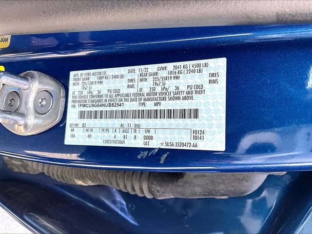 Used 2022 Blue Ford SE image 33