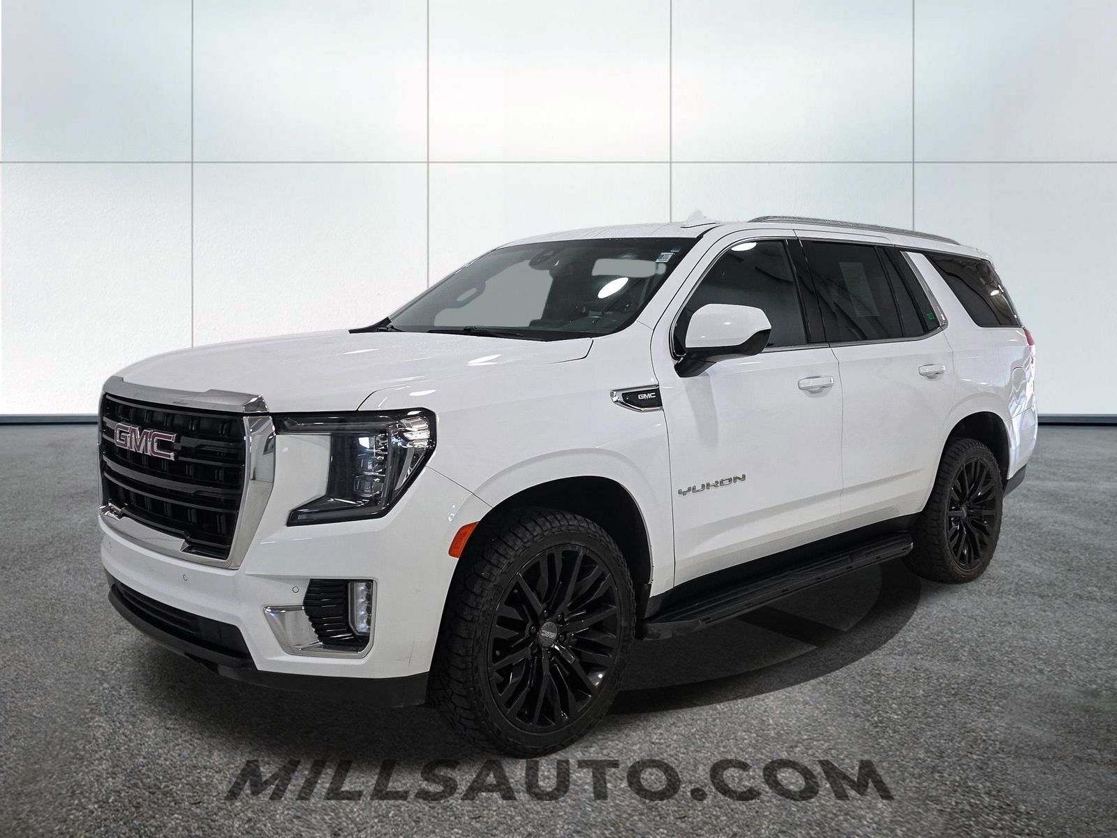 Used 2021 GMC Yukon SLE with VIN 1GKS2AKD3MR277160 for sale in Willmar, Minnesota