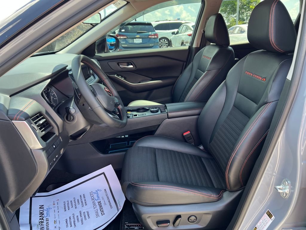 2025 Nissan Rogue Rock Creek - Photo 13
