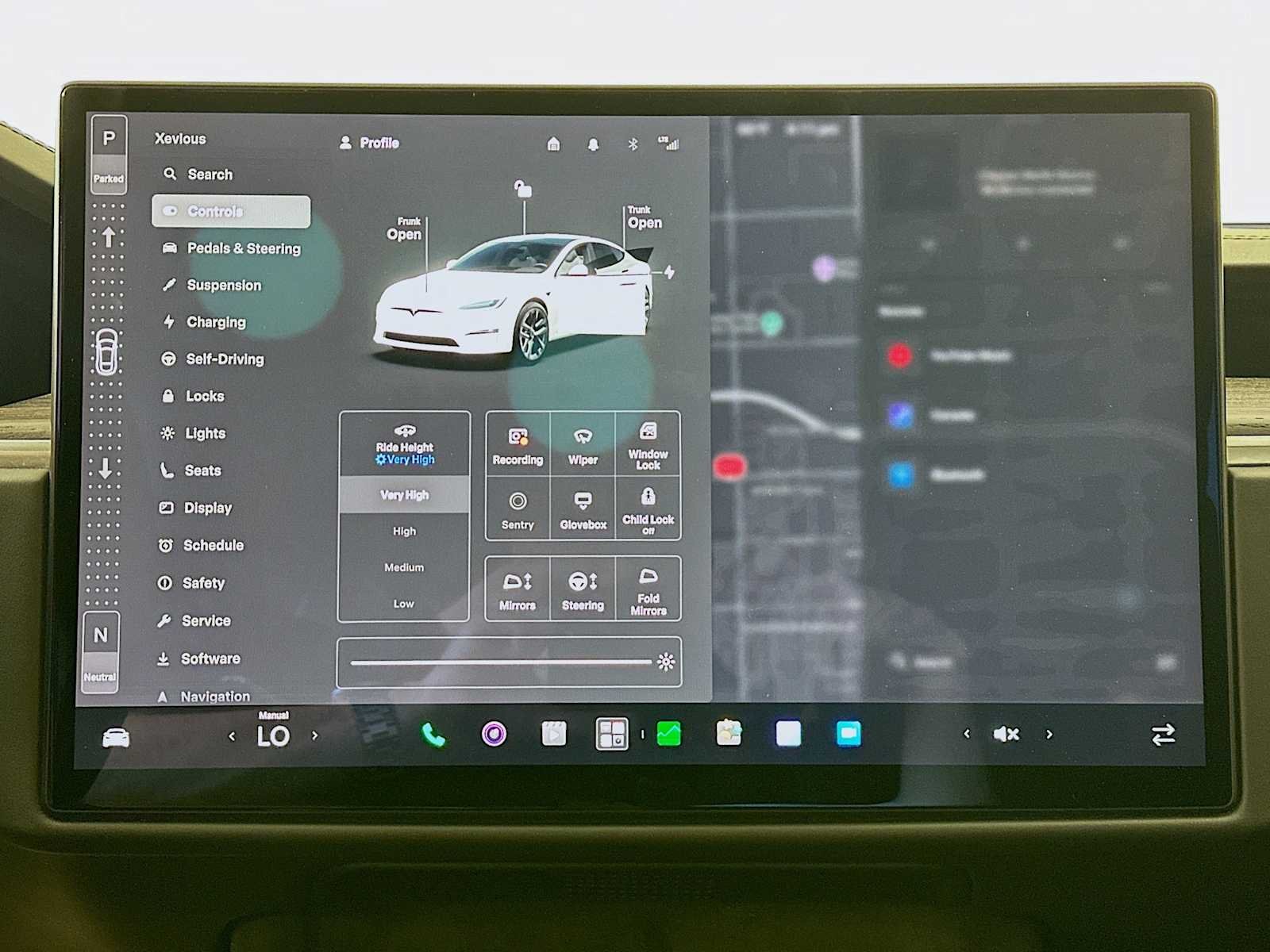 Used 2021 Pearl White Multi-Coat Tesla Plaid image 15