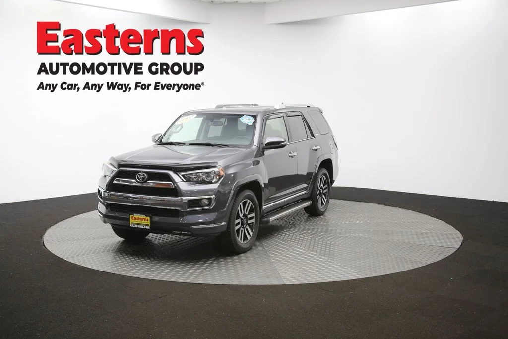 Used 2015 Gray Toyota Limited image 120