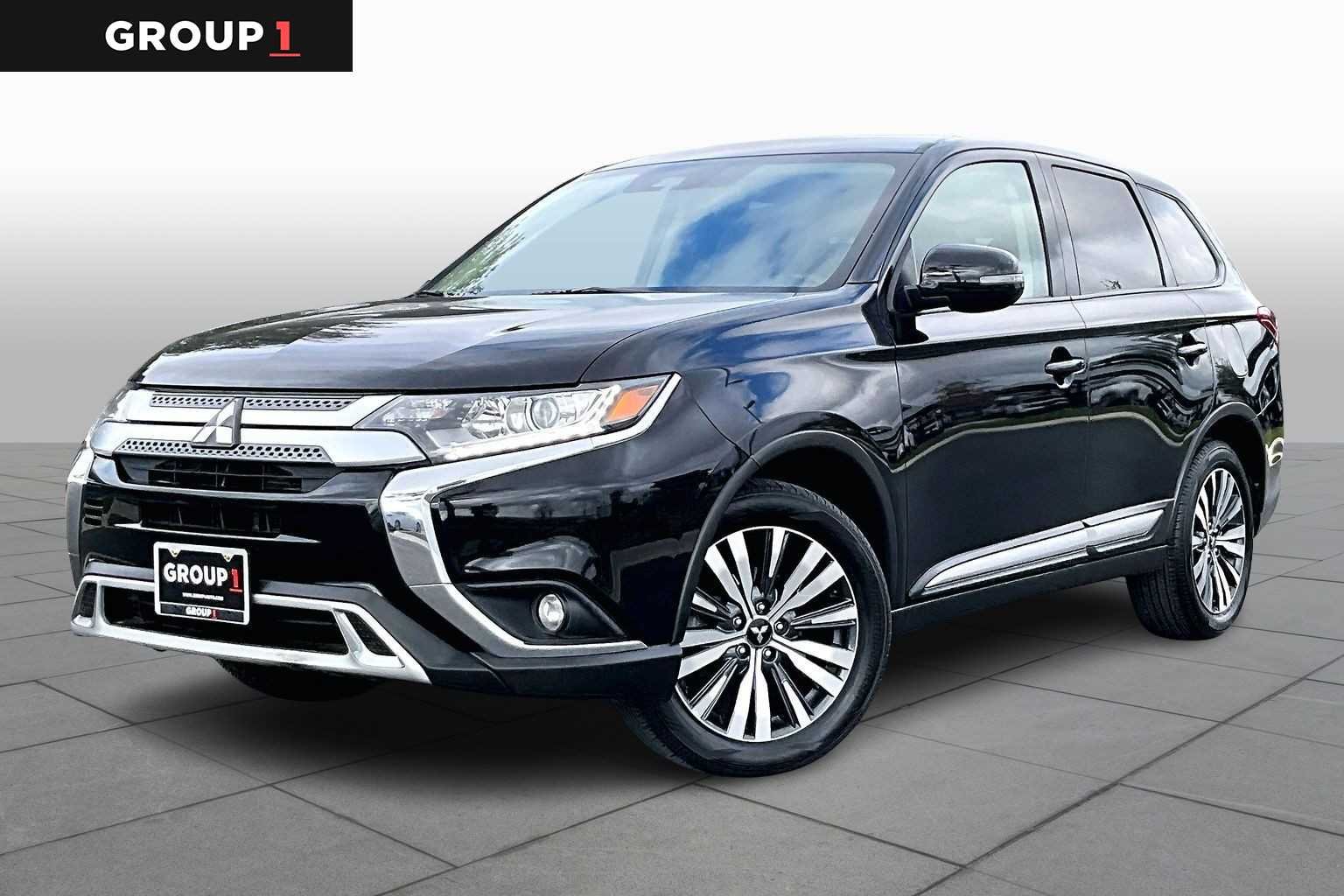 2020 Mitsubishi Outlander SE