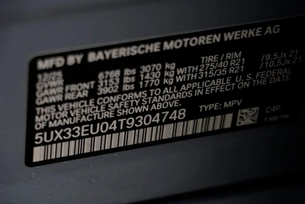 New 2026 Gray BMW M60i image 25