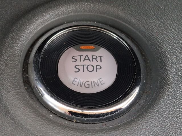 Used 2020 Red Nissan SV image 30