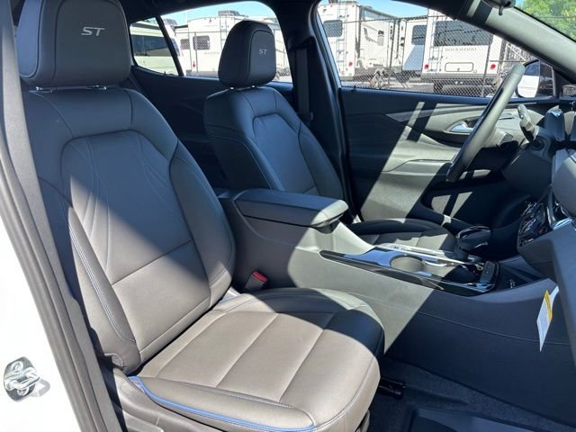 New 2026 Summit White Buick Sport Touring image 33