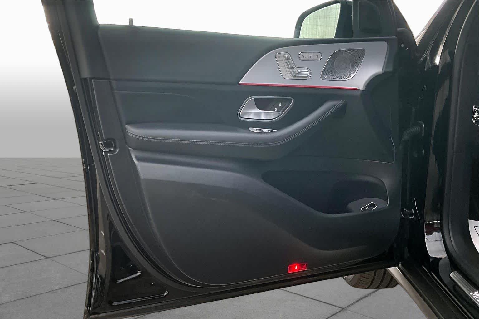 Certified Used 2026 Black Mercedes-Benz GLE 350 image 22
