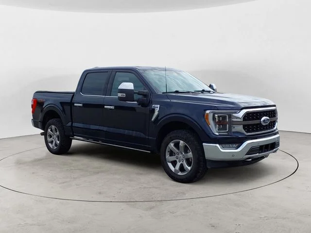 Certified Used 2023 Blue Metallic Ford King Ranch image 3
