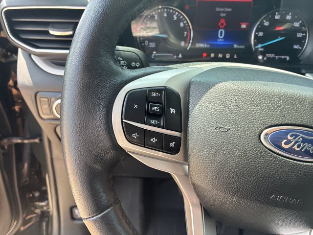 Used 2023 Green Ford XLT image 25