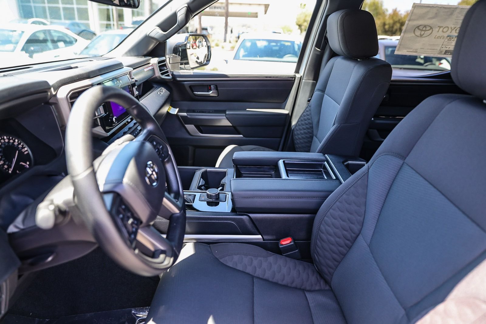 2026 Toyota Tundra SR5 - Photo 18