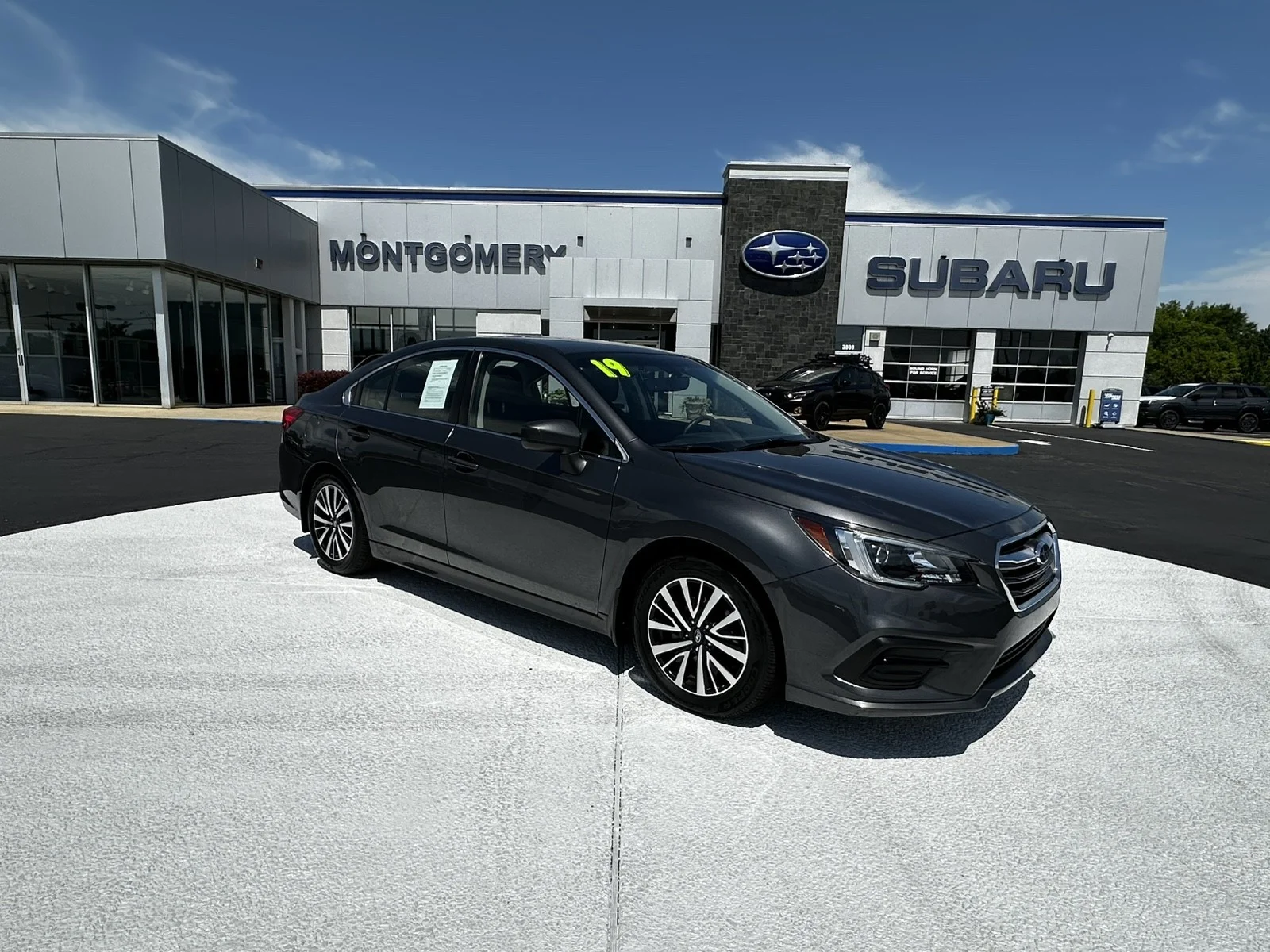 2019 Subaru Legacy 2.5i Premium's photo