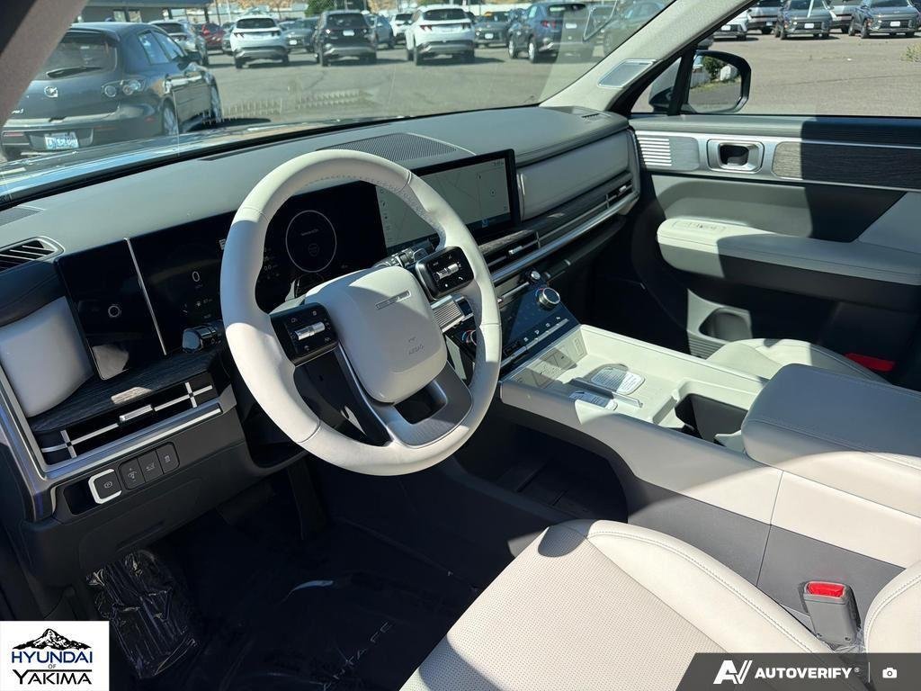 New 2026 Ecotronic Gray Hyundai Limited image 13
