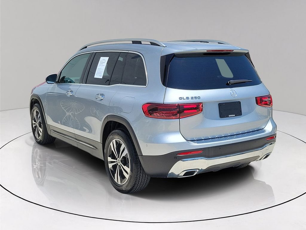 Certified Used 2026 Silver Mercedes-Benz GLB 250 image 4