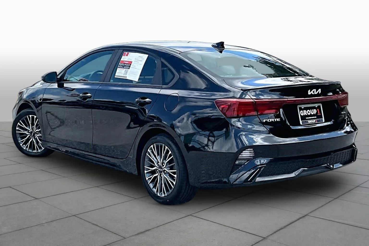 Used 2023 Aurora Black Kia GT-Line image 12