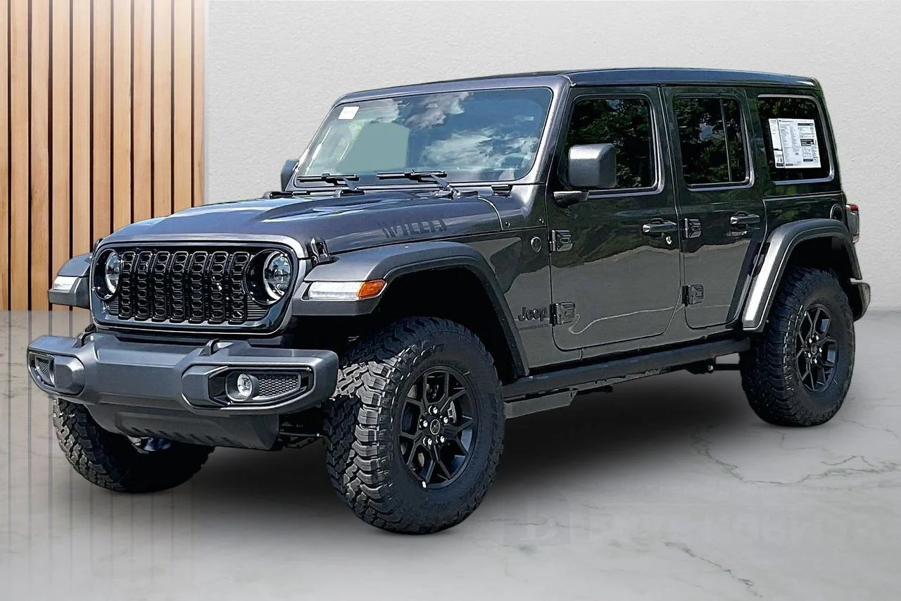 New 2026 Granite Crystal Metallic Clear-Coat Exterior Paint Jeep Sport image 4