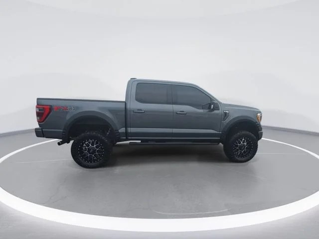 Used 2023 Gray Ford XLT image 9