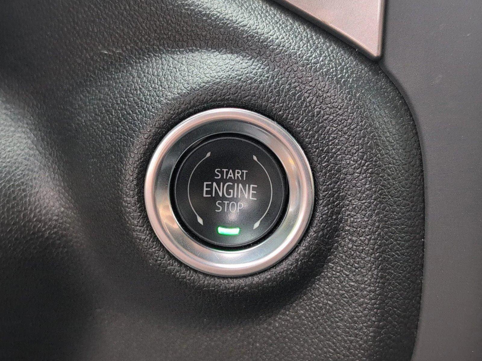 Used 2025 Black Chevrolet Custom image 20