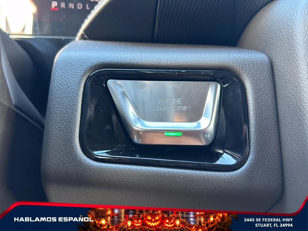 New 2026 Onyx Black GMC Elevation image 29