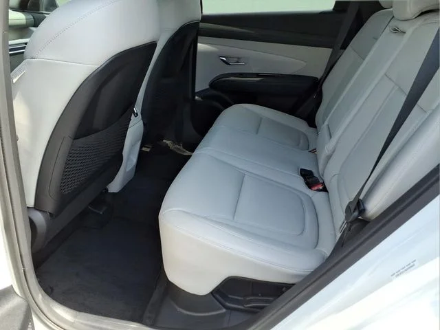 Used 2025 White Hyundai Limited image 16