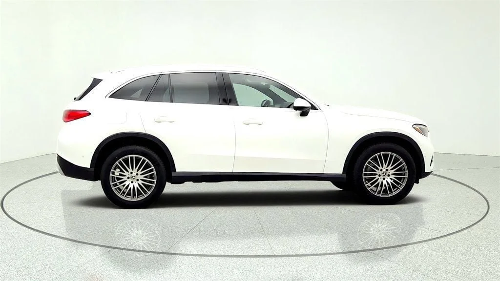 Used 2025 Polar White Mercedes-Benz GLC 300 4MATIC® SUV w/ Panorama Sunroof & 19