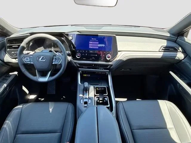 New 2026 Matador Red Mica Lexus PREMIUM image 24
