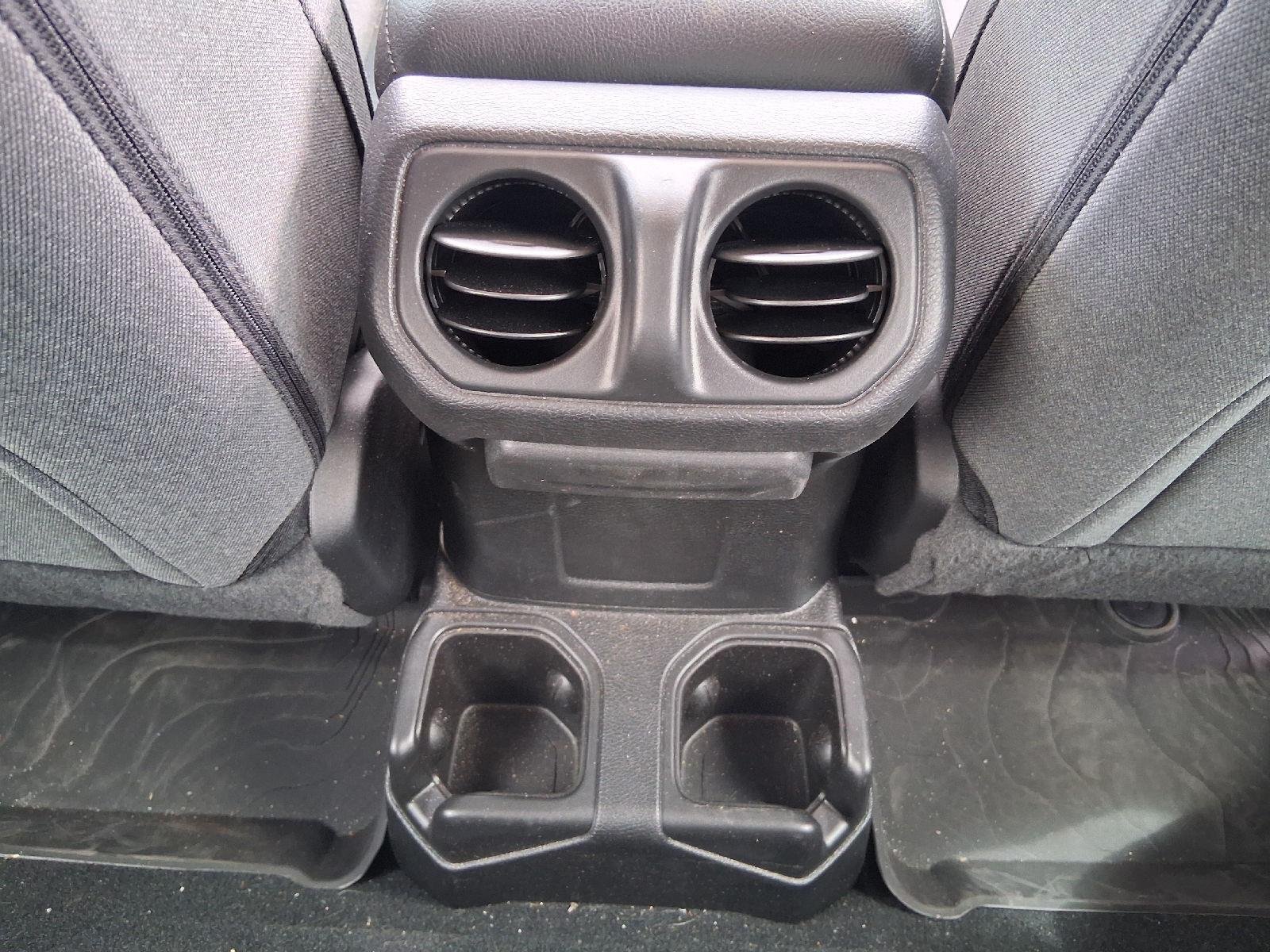 Used 2024 Earl Clearcoat Jeep Sport image 22