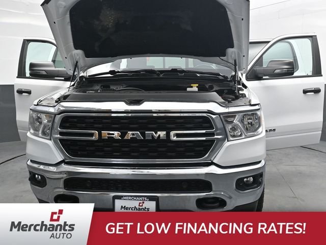 Used 2024 White Ram Big Horn/Lone Star image 32