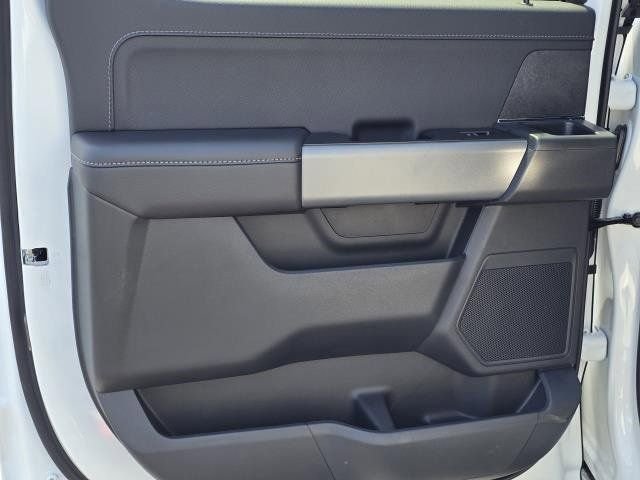 2025 Ford F-150 XLT - Photo 12