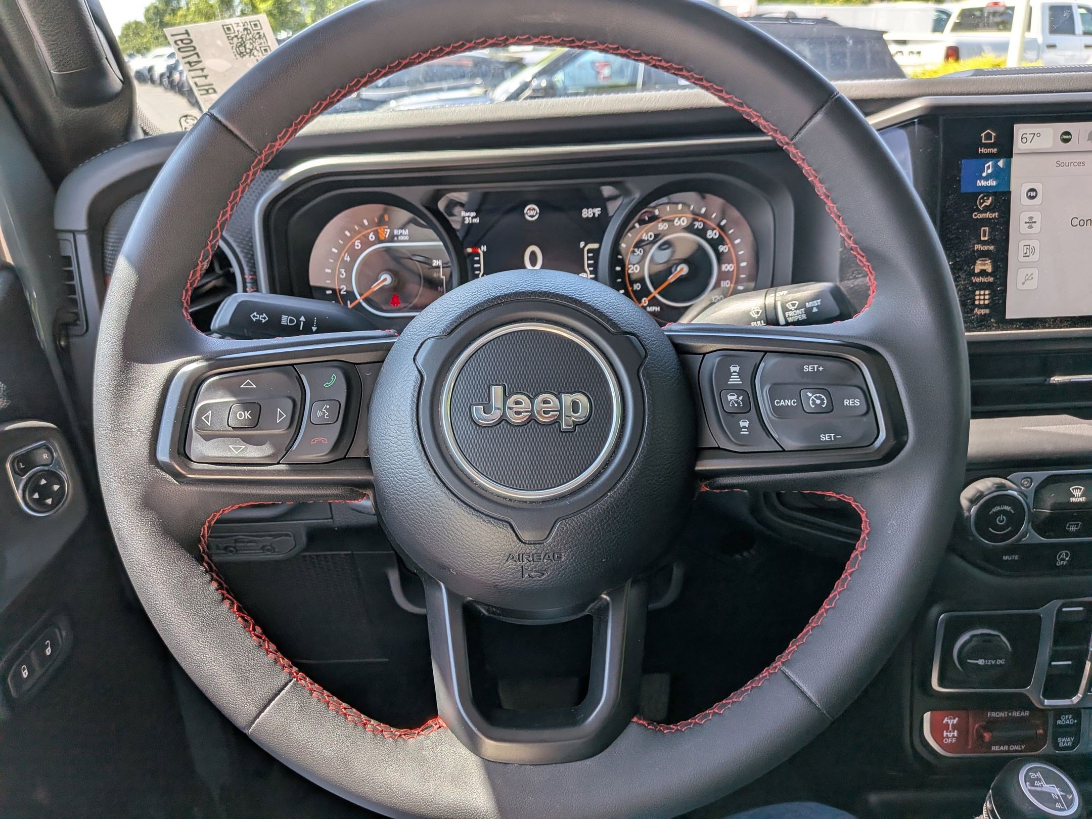 Used 2024 Anvil Clearcoat Jeep Rubicon image 16