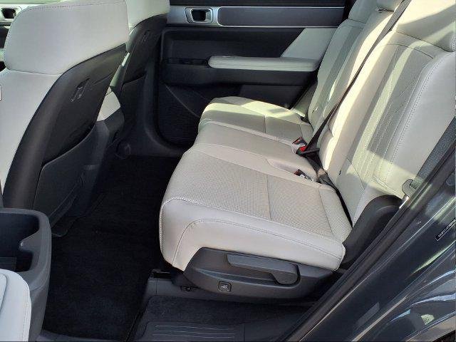 2026 Hyundai Santa Fe SEL - Photo 13