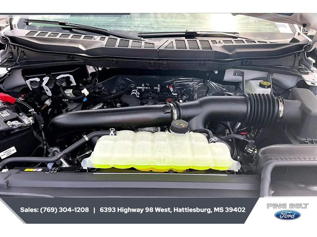 New 2026 Star White Metallic Tri-Coat Ford Lariat® image 8