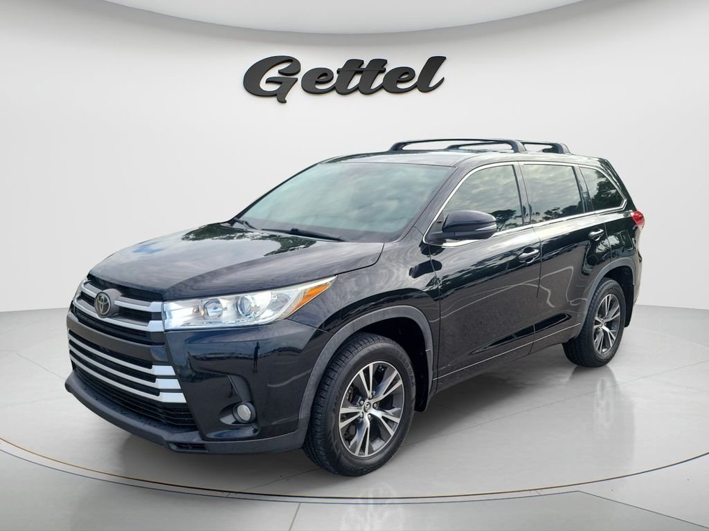 Used 2017 Black Toyota LE Plus image 1