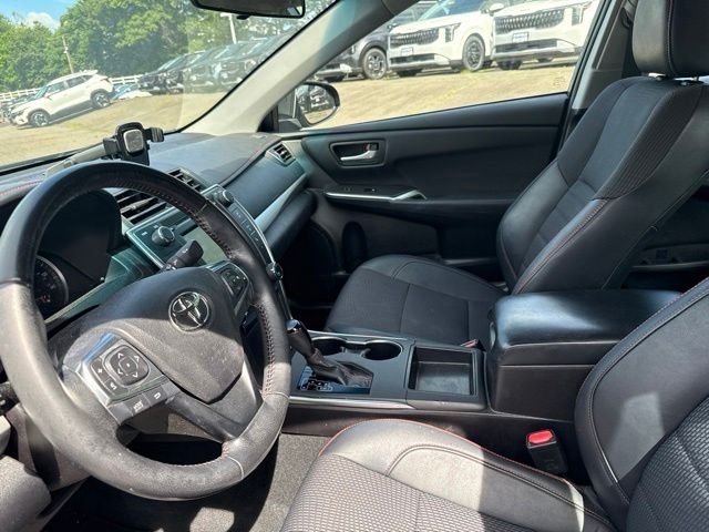 Used 2016 Gray Toyota SE image 11