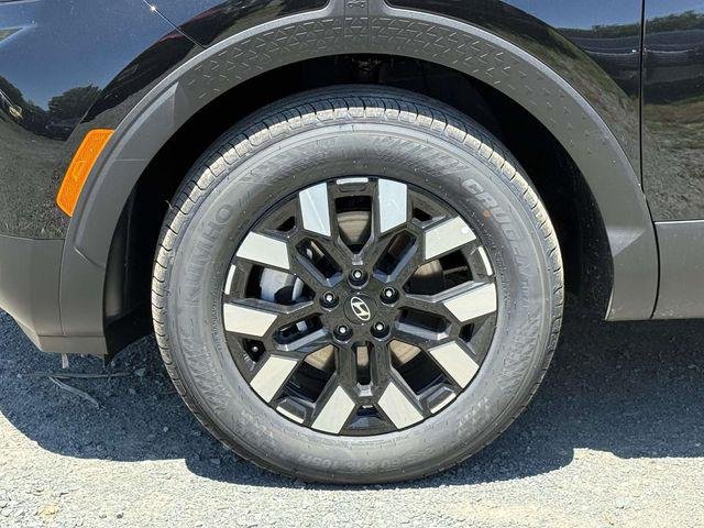 New 2026 Black Hyundai SEL Activity AWD image 11