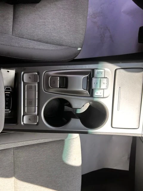 Used 2023 Gray Hyundai SE image 25