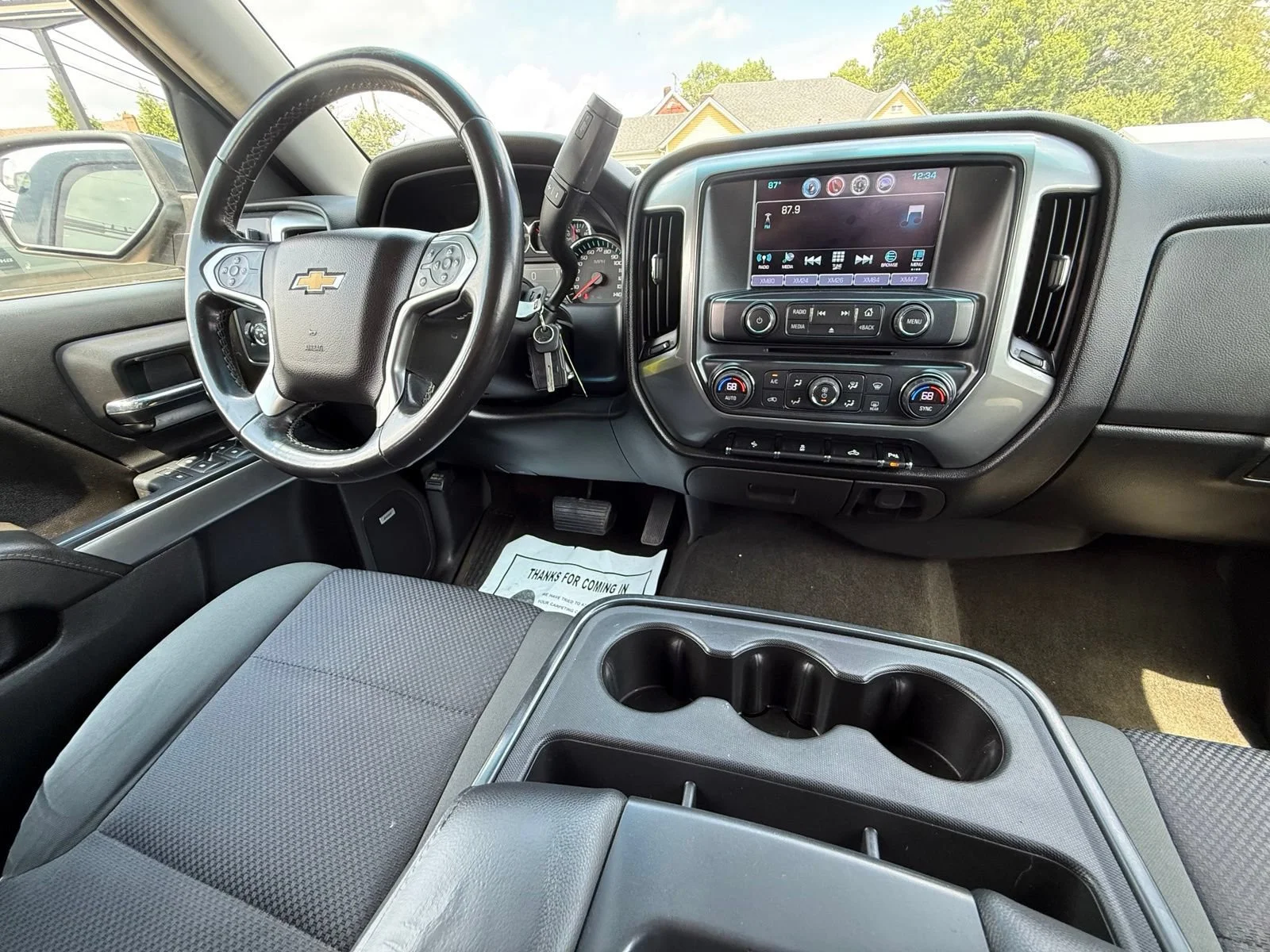 Used 2017 Chevrolet Silverado 1500 LT with VIN 3GCPCREC4HG235828 for sale in Eminence, KY