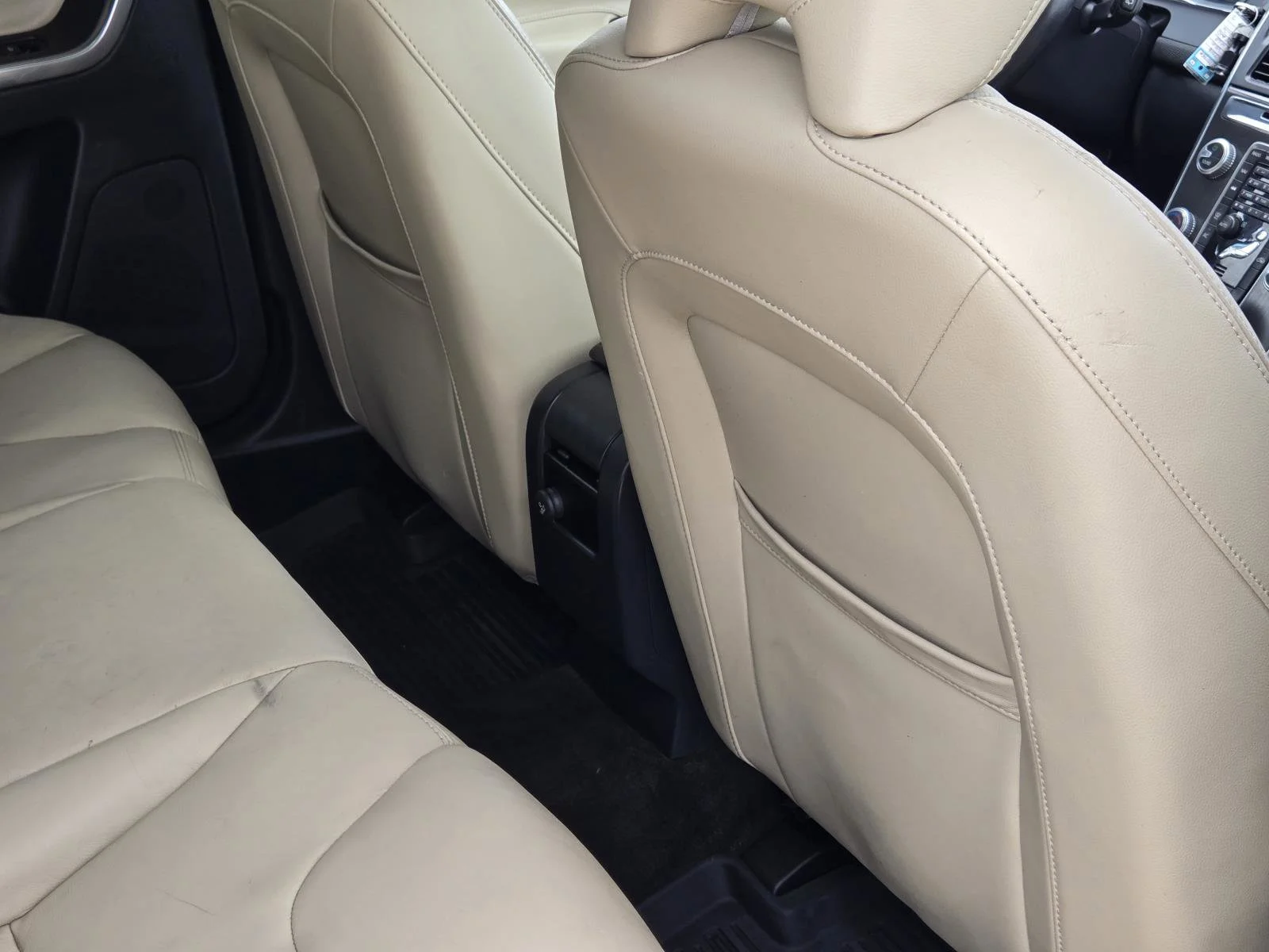 2016 Volvo XC60 Premier - Photo 37