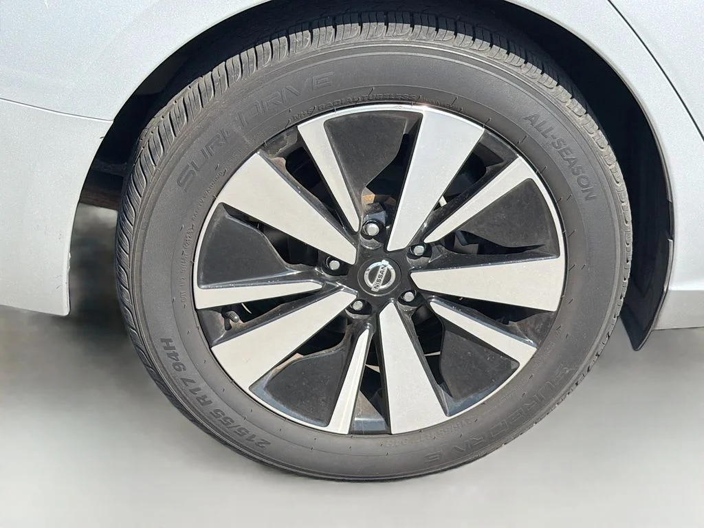 2022 Nissan Altima SV - Photo 10