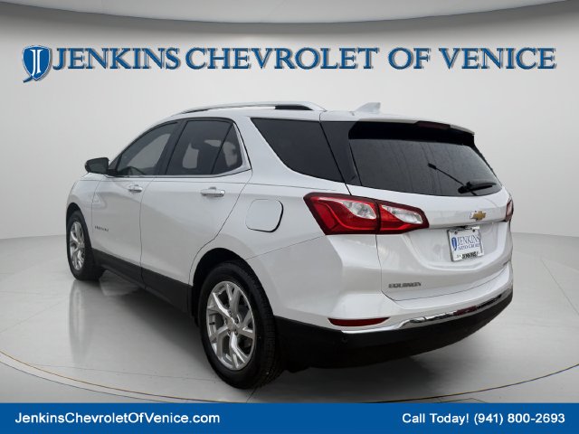 Used 2021 IRIDESCENT PEARL TRICOAT Chevrolet Premier image 7