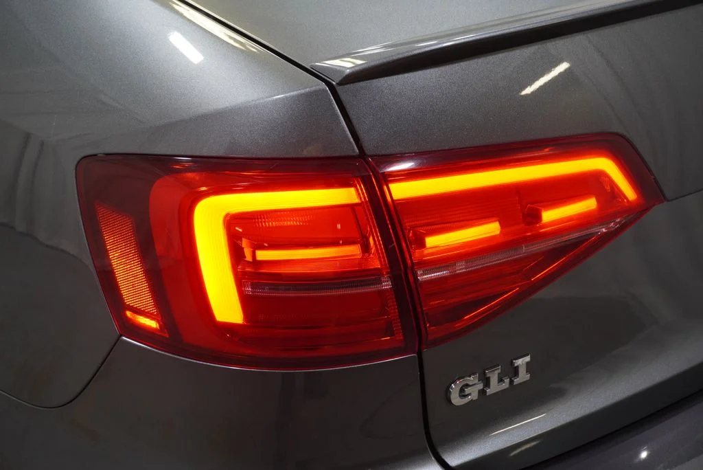 Used 2018 Gray Volkswagen GLI image 31
