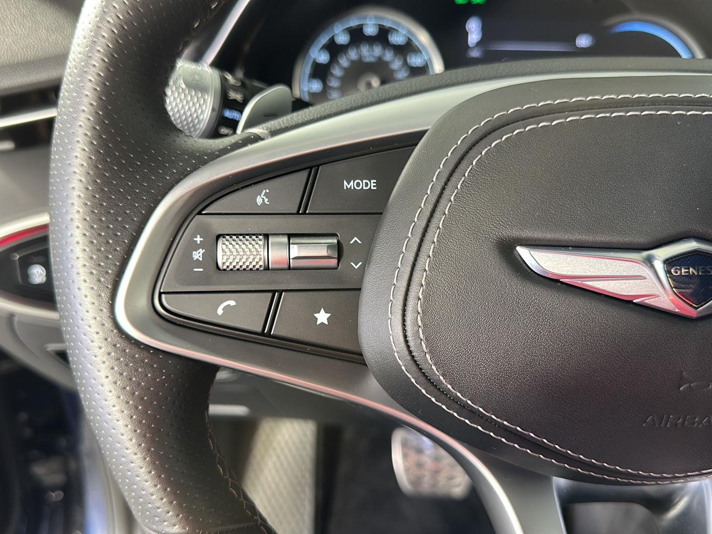 Used 2025 Capri Blue Genesis 3.5T Sport image 13