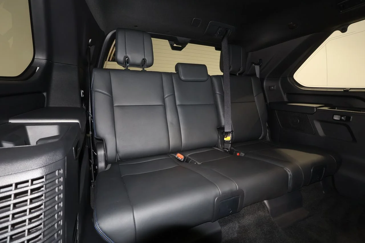 2026 Toyota Sequoia Platinum - Photo 27