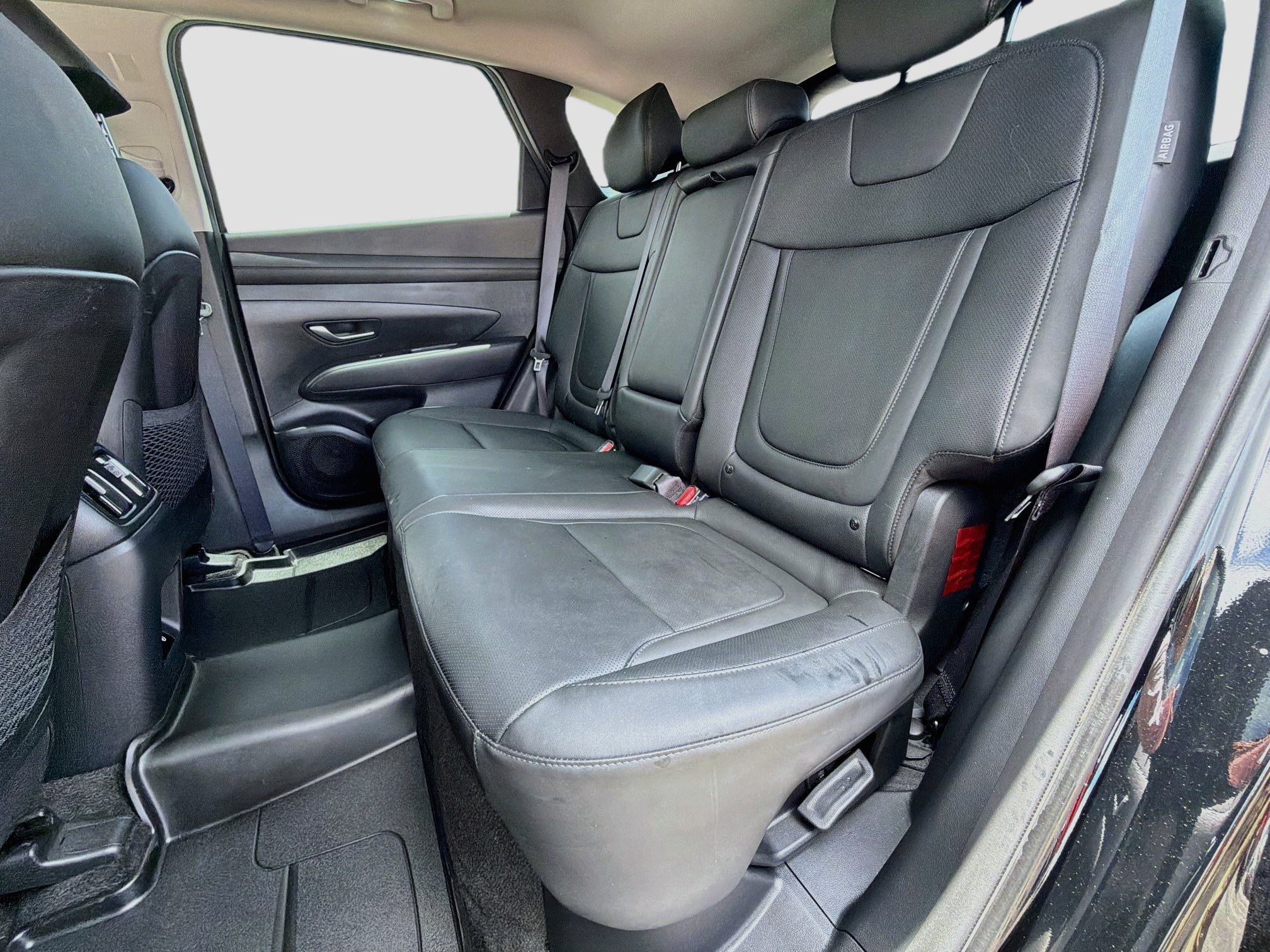 Used 2025 Ash Black Hyundai SEL Convenience image 21